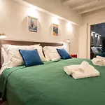 Rialto Green Design Apartment